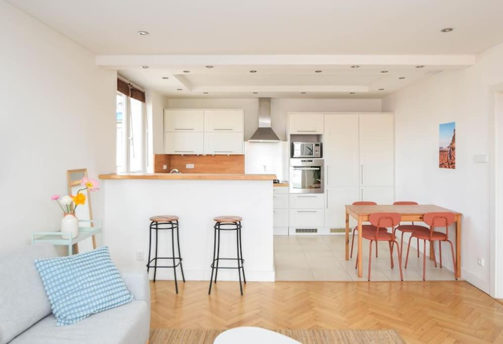 Old Town 2Br With Best View Bratislava Bagian luar foto